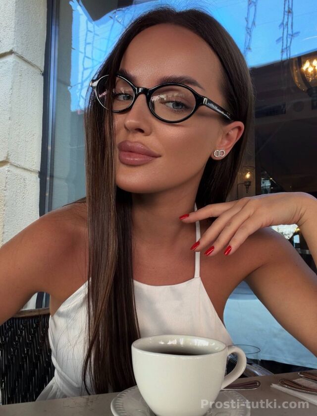Индивидуалка Алекса Сочинка Центральный Фотография 