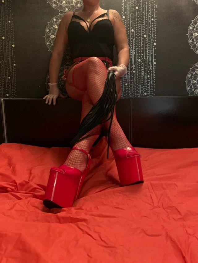 Индивидуалка Госпожа Милана Октябрьский Фотография 