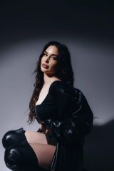 Миниатюра Индивидуалка Veleri Центральный Фотография 