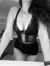 Миниатюра Индивидуалка Девушка с деньгами Центральный Фотография 