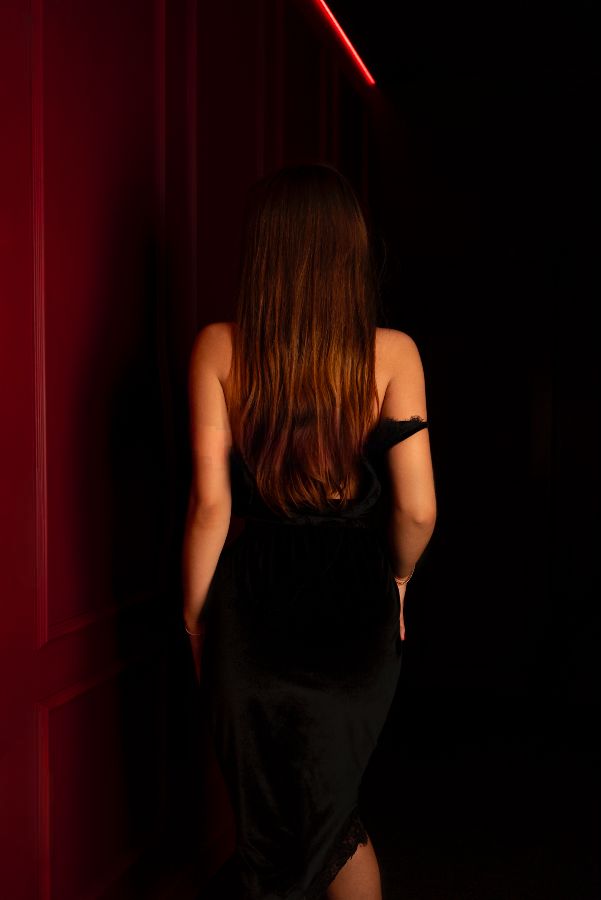 Индивидуалка Мира Золотые руки Октябрьский Фотография 