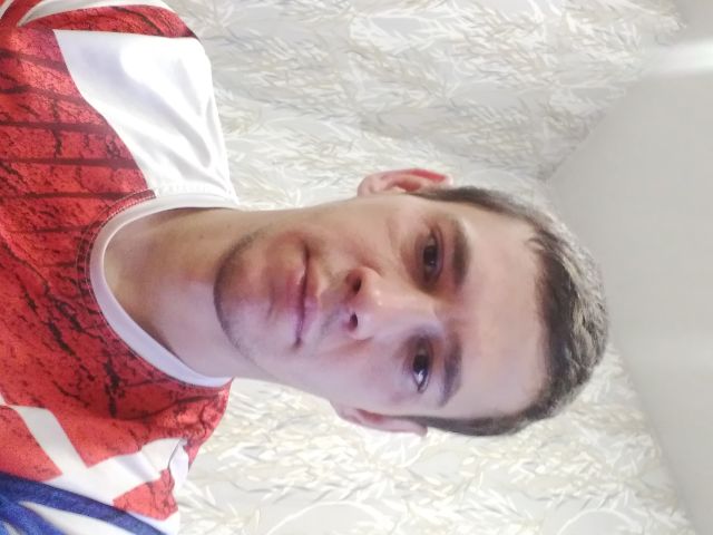 Мужчина Евгений Ленинский