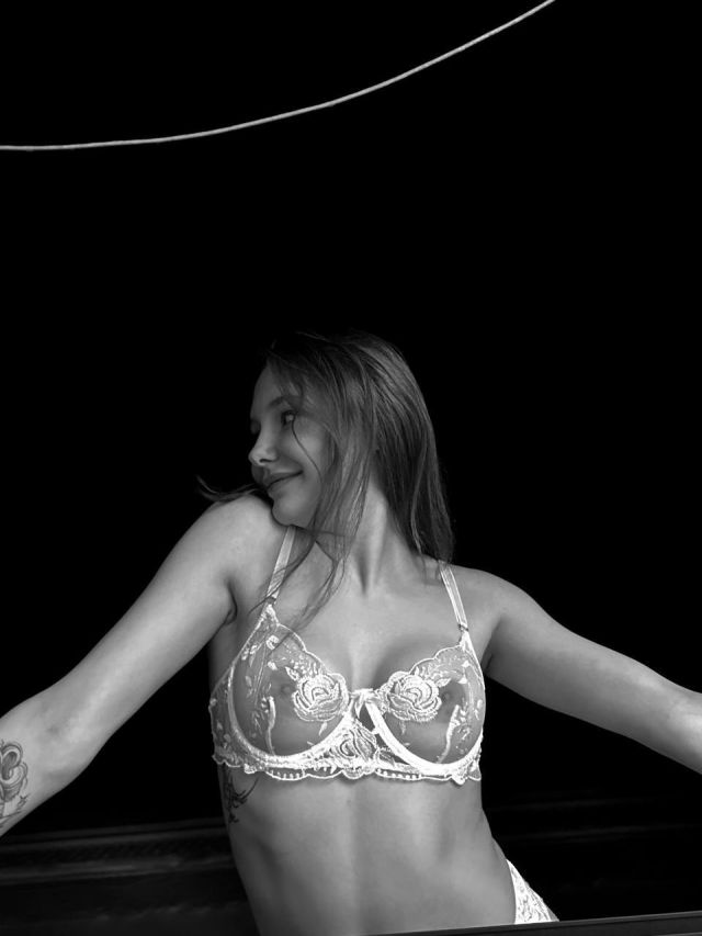 Индивидуалка Карина Центральный Фотография 