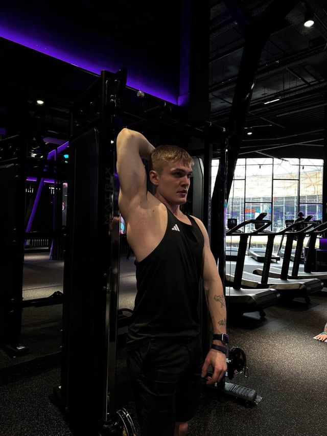 Мужчина Александр  Центральный Фотография 