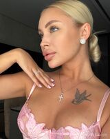 Миниатюра Индивидуалка Диана  Центральный Фотография 