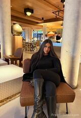 Миниатюра Индивидуалка Соня  Центральный Фотография 